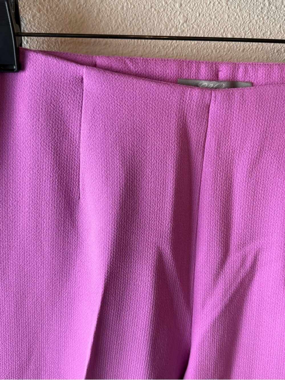 Lela Rose Cropped Stretch-Crepe Pants Pink Pearl-Button Trousers - Picture 7 of 13